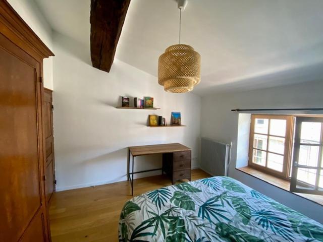 Apartmán La Mansarde De L Abbaye Cluny Exteriér fotografie