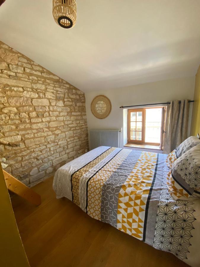 Apartmán La Mansarde De L Abbaye Cluny Exteriér fotografie
